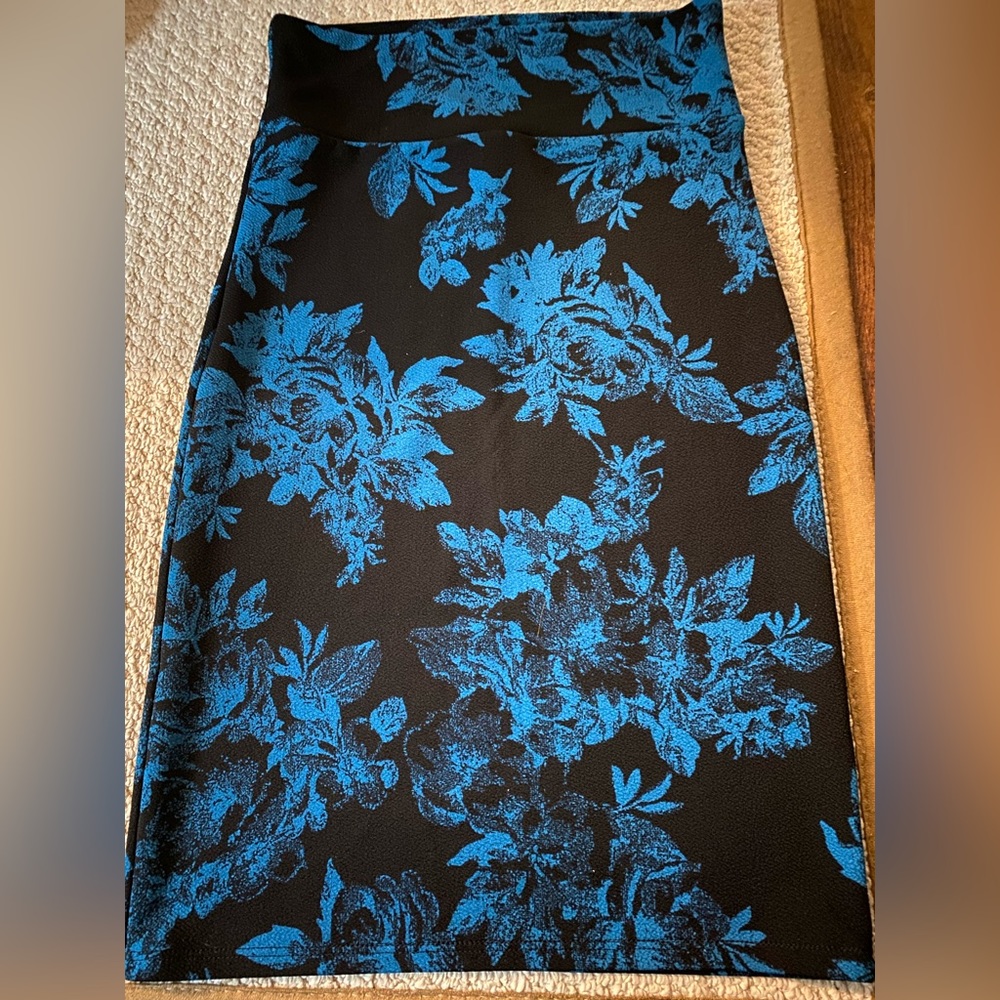 Pencil skirt